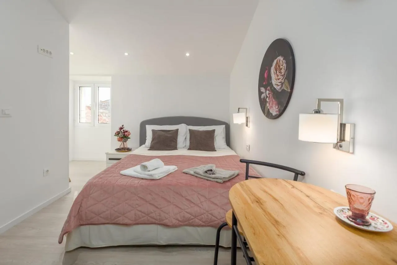 Guest house Rovinj Old Town Stylish Studio Hotel